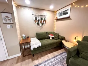 Boho S. Denver Guest Suite - 20 mins to Red Rocks - Image 4