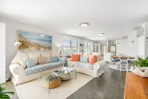 Orford Coastal Retreat by Peppy Beach Retreats - Image 3