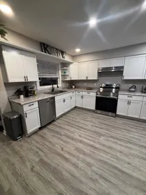 Spacious 3 Bedroom House - Image 4