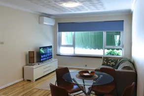 Bayside Beach Retreat - Image 5