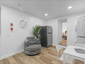 Lawrenceville/Central @2 Stylish &Quiet 1BD w/Prkg - Image 4