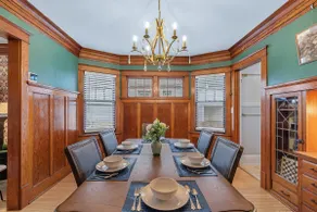 Vintage Details w/ Modern Touch | Private Parking! - Image 2
