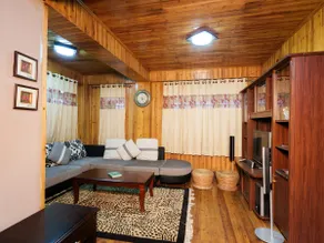 3BHK self service apt in Darjeeling near Mall Road - Image 2