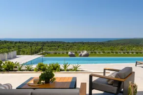 Design Villa Diagonal - Tranquil sea view escape - Image 2