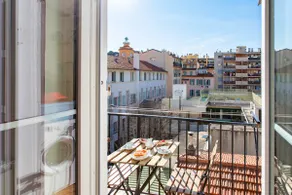 2BDR Port, 5min from the Old Town/Balcony, AC&WIFI - Image 4