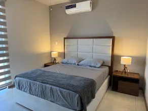 Pool, 1 bedroom 1 bathroom, in front of Corona TSM Stadium - Image 4