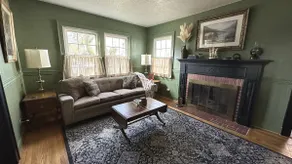 Pet-Friendly Fenced Yard, Walk Downtown - Image 5