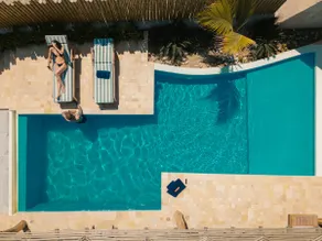 Aviva, 5BR Private New Designer Villa with Pool - Image 3