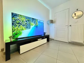 Cozy 2-room apartment with parking - Goupama Stadium LDLC Arena - Image 3