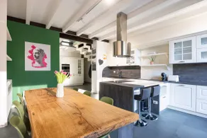 Industrial Loft - Garage-Netflix-wifi - Image 4