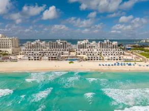 Ocean View in Cancun Hotel Zone. - Image 4