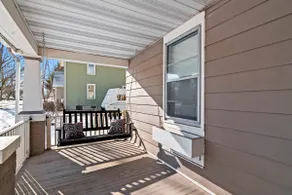 Charming One Bedroom Home - Image 2