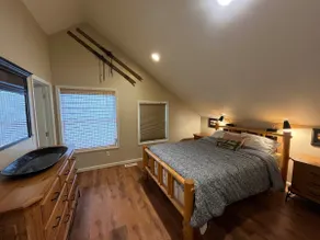 Bozeman Adventure Hub-1 Bedroom w/ Garage - Image 4