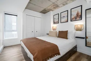 Comfort Elegance Suite | Free Parking | Pool & BBQ - Image 2