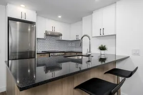 Comfort Elegance Suite | Free Parking | Pool & BBQ - Image 3