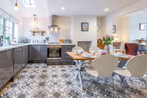 Pretty period home in historic Holt, North Norfolk - Image 5