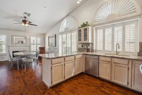 Large 2 Bedroom 2 Bath Westbrook Village Home - Image 2