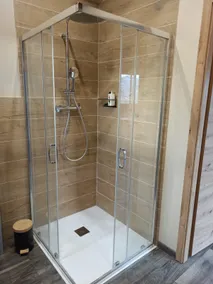 Chalet Le Nid Douillet avec jacuzzi et sauna privatifs - Image 5