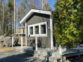 Henar Bed & Breakfast - Image 2