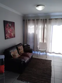 1.107-Home away from home! Bedfordview! - Image 2