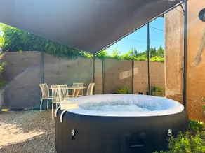 Nature & Détente - Jacuzzi privé Mont Ventoux - Image 4