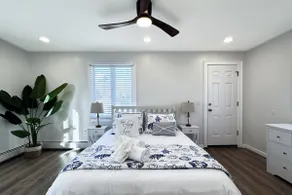 1BR Apt | High Speed WiFi | Washer/Dryer | Coffee - Image 3