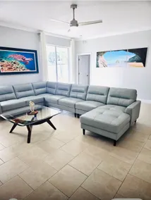 Casa D'Luna II, fenced backyard and screened patio - Image 3