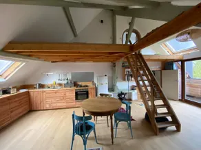 Nice bright penthouse - Image 2