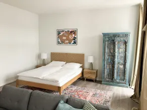 2 bedroom apartment cozy & central - Image 3
