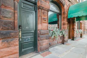 Historic New Bedford Henry’s on William! 4 Bedroom - Image 5