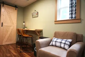 Peaceful Country Private Ground-Floor Apartment - Image 3