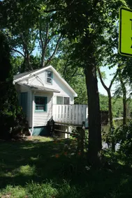 The ”Shack” on the River - Image 4
