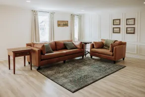 Historic 2BR Loft | Courthouse Views - Image 3