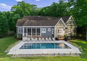 Beautiful Lake House with Pool & Hot Tub - Image 4