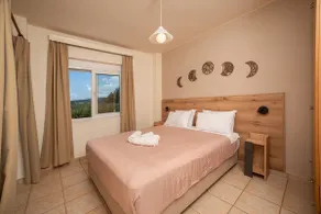 Mini Art Apartments - Image 3