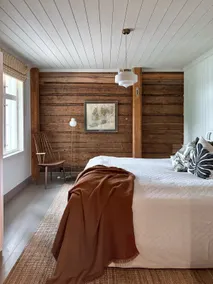 1906 Heritage Smithy: Designer Sauna & Spa - Image 4