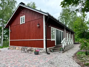 1906 Heritage Smithy: Designer Sauna & Spa - Image 2