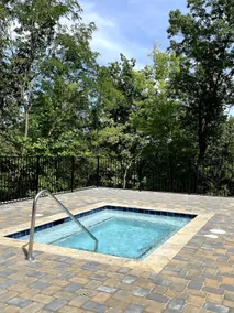 The Shaded Crest | Garden Studio A | Adults 21+ - Image 5