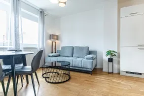 @Vienna Center, Modern & Stylish 1BR+1LR Apartment - Image 3