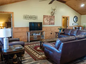 Unwind on a 90-Acre Farm 1 Mile from Dale Hollow - Image 4
