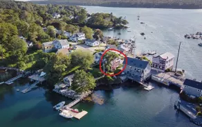 Blue Shaboo: Idyllic Waterfront Cottage - Image 2