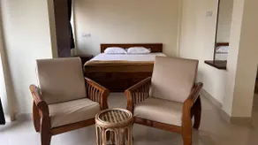 Gold Mountain Wellness Resort - Suite with Balcony - Image 3
