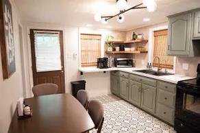 The Fern Cottage [hot tub + pool] - Image 2