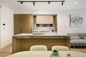 Archer Luxe Retreat | Prime Location | Easy Access - Image 2