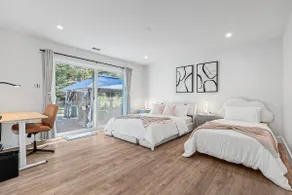 3335 San Mateo Happy Haven Home w Patio Projector - Image 4