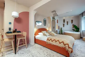 Ibiza Suite - Jacuzzi • Private Sauna • Secret Room - Image 4