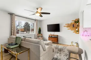 Modern Family Friendly Escape Central 5 Bedroom - Image 2