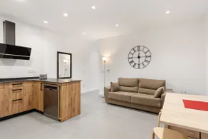 James Apartments, Family Apartment 1 - Image 3