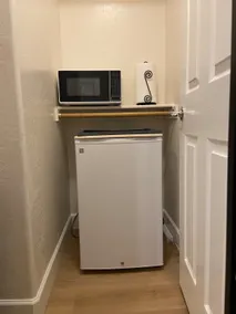 Private Bed/Bath in Surprise - Image 4