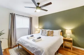 Renovated 1BR-Central Location-Private Parking-Gym - Image 2
